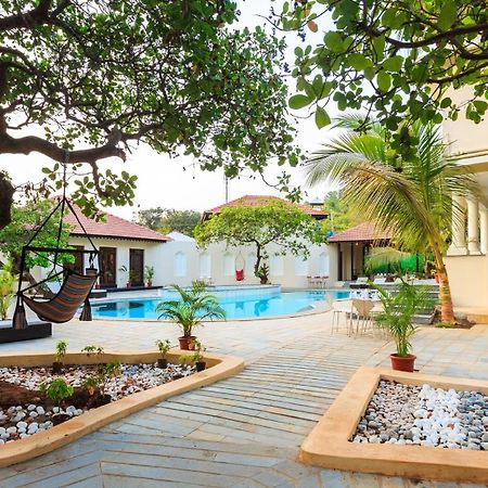 Amritara Aura Resort & Spa Mandrem Exterior photo