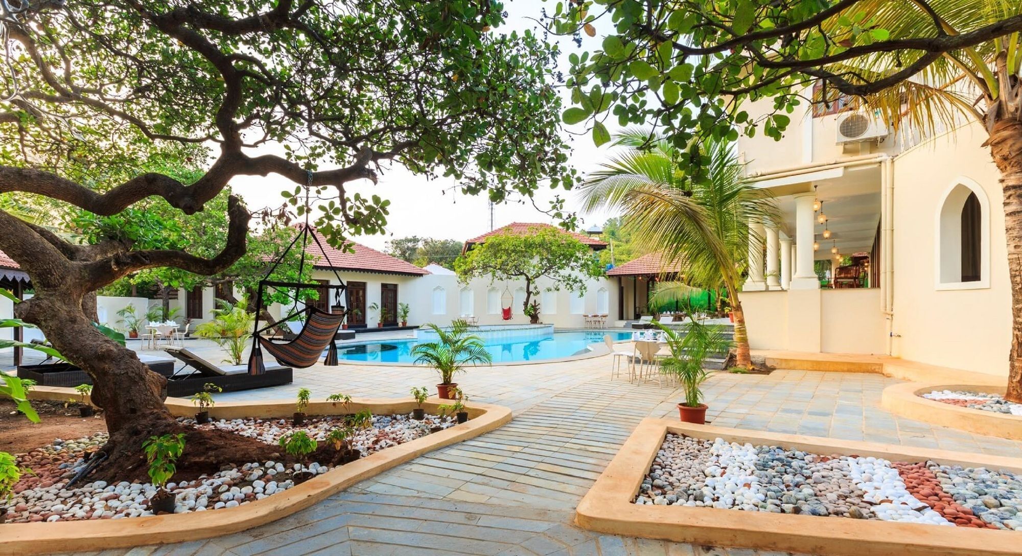 Amritara Aura Resort & Spa Mandrem Exterior photo